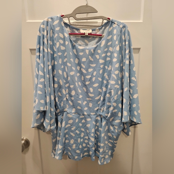 Umgee USA Women’s 2XL Blue White Print Peplum Tunic Top Flowy Boho Blouse - Picture 1 of 9